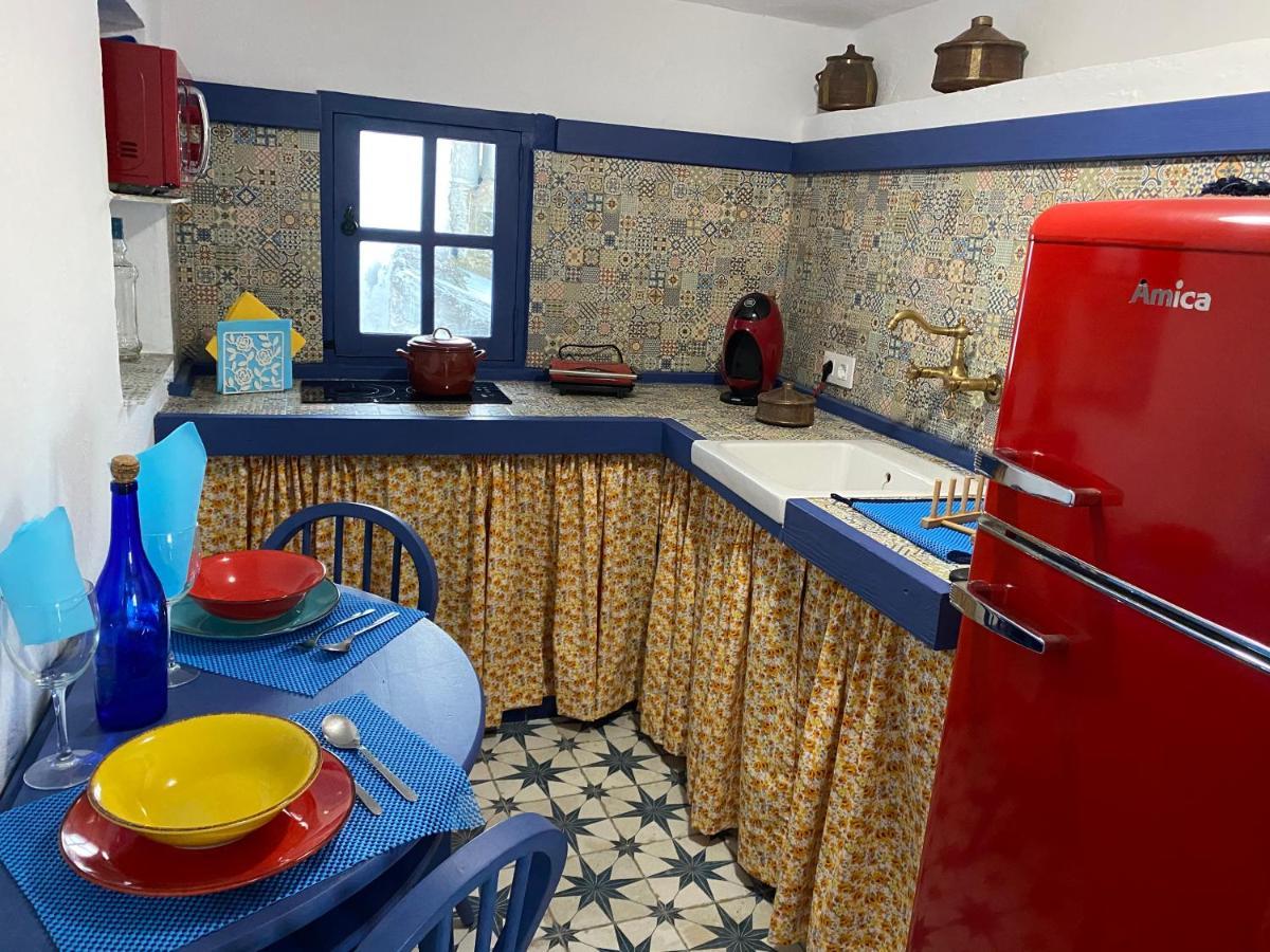 El Escondite De Martina, Aticos Romanticos Setenil De Las Bodegas Exterior photo