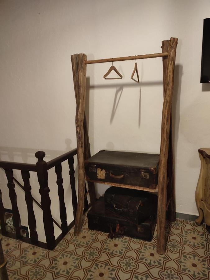 El Escondite De Martina, Aticos Romanticos Setenil De Las Bodegas Exterior photo